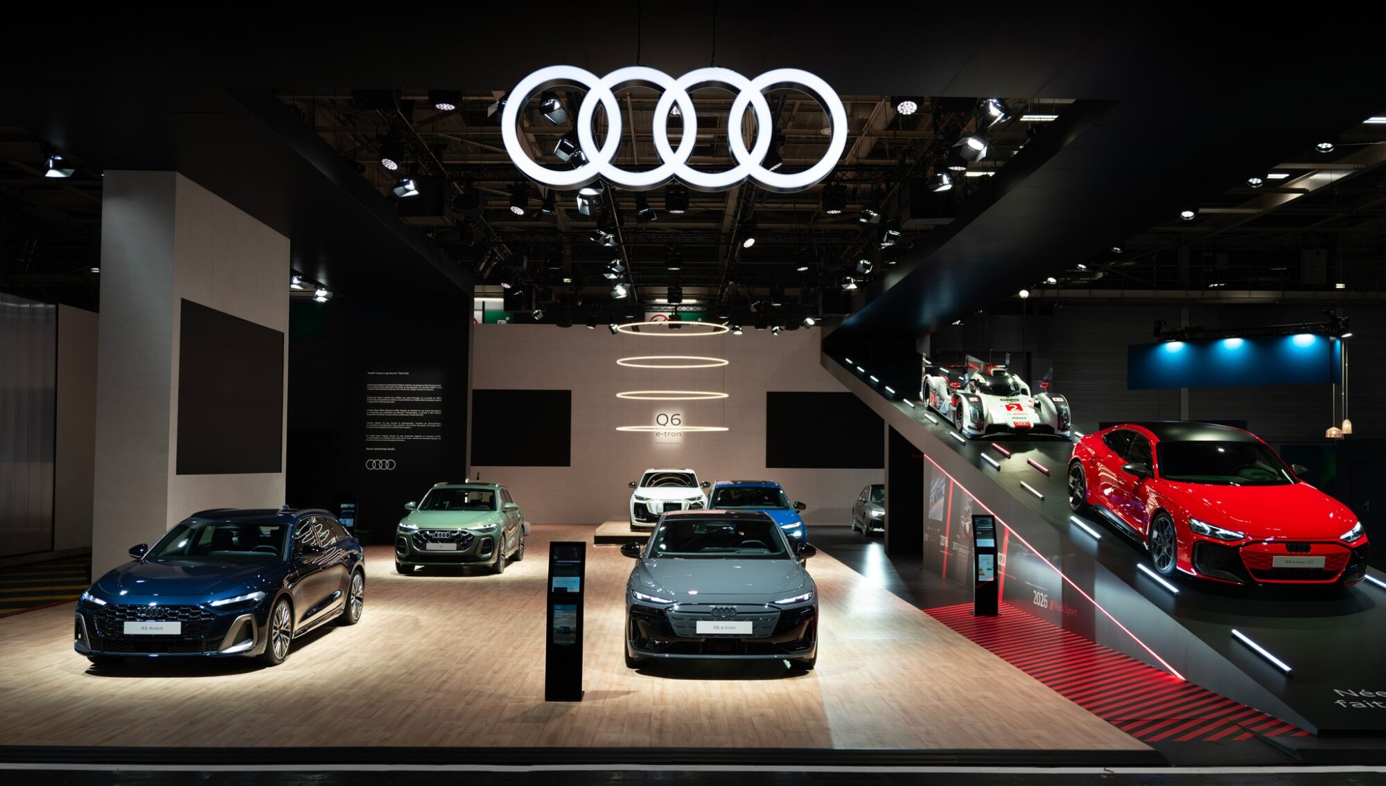 audi_stand_salon_2024_scenographie_epatant (3)